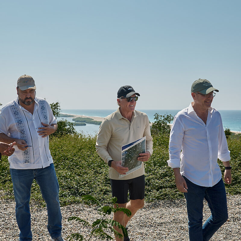 Greg Norman and team at Tezcalame